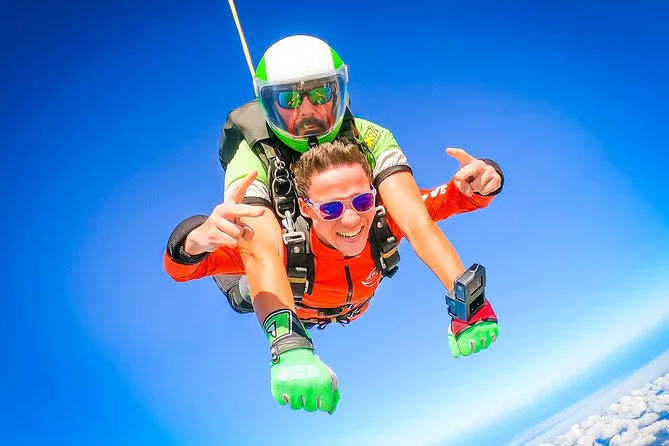 Skydiving, Seven Skydiving center